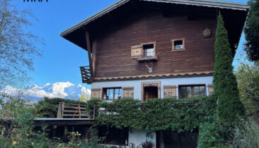 Chalet à vendre à proximité de Megève  (Massif du Mont Blanc)