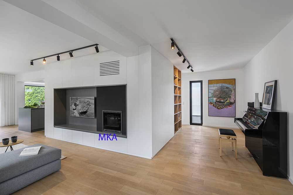 Maison  avec beau terrain et garage à louer à Senningerberg