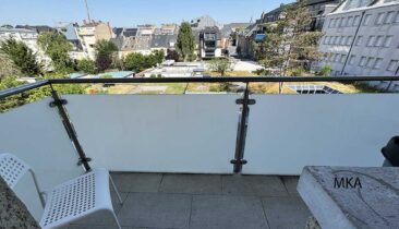 Appartement avec balcon à vendre  (à Luxembourg-Limpertsberg)