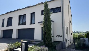 Maison d'architecte jumelée à vendre à Garnich (proximité Mamer et Capellen)