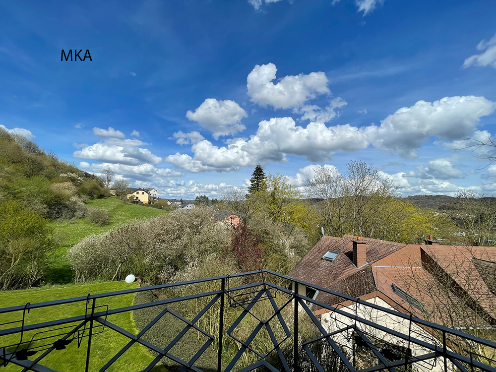 Maison avec vue dégagée à vendre à Steinsel