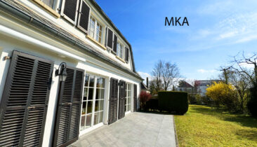 Villa avec de beaux alentours à vendre à Kockelscheuer