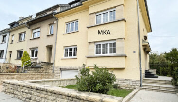 Maison de ville avec garage à louer à Luxembourg-Belair