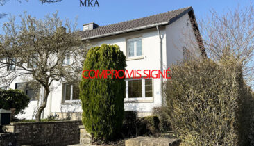 Maison bi familiale avec garage à vendre à Luxembourg-Kohlenberg (Cessange)