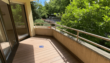 Appartement  avec terrasses  et double garage fermé à vendre à Luxembourg-Limpertsberg