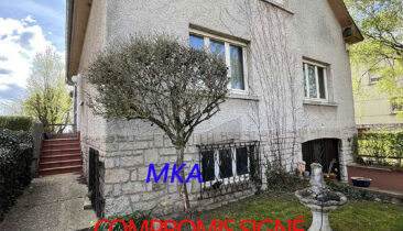 Maison libre de 4 côtés à vendre à Mondercange