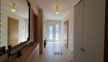 Maison jumelée avec garages à vendre à Kehlen