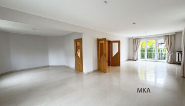 Maison jumelée à vendre à Strassen