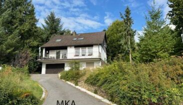 Maison avec beau terrain à vendre à Senningerberg (Commune de Niederanven)
